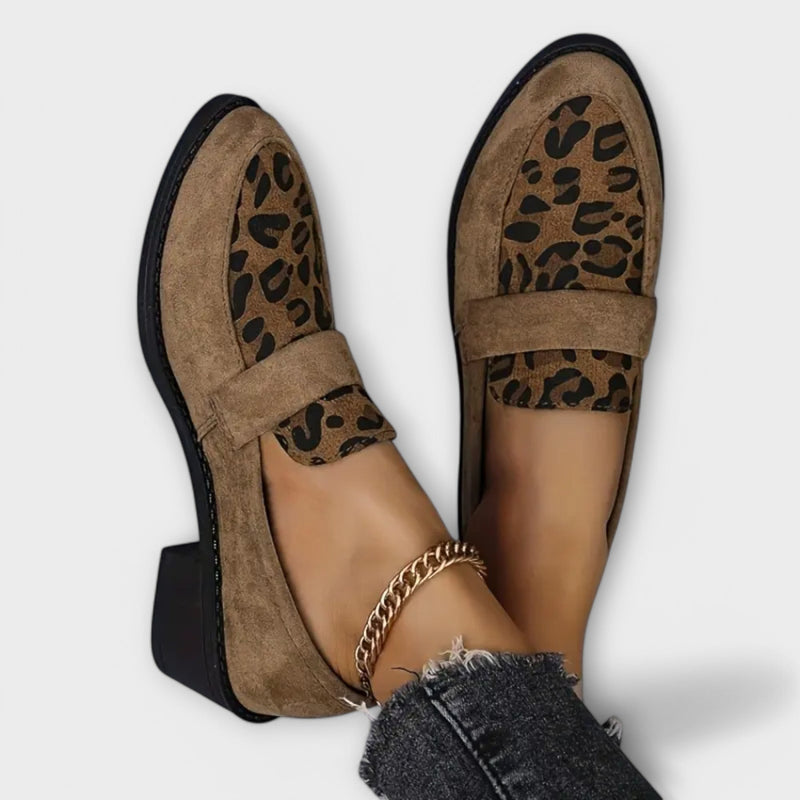 Karla - Elegant women's shoes with leopard print