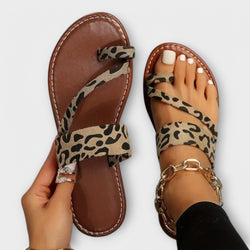 Leopard print flat slides