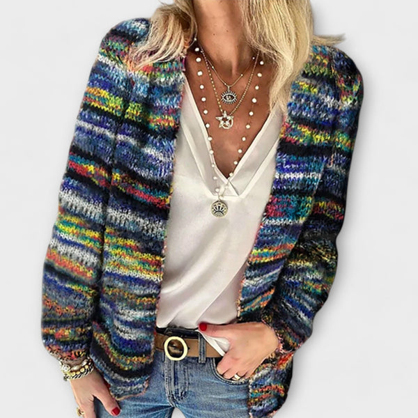 Birgitte - A lively and cozy cardigan