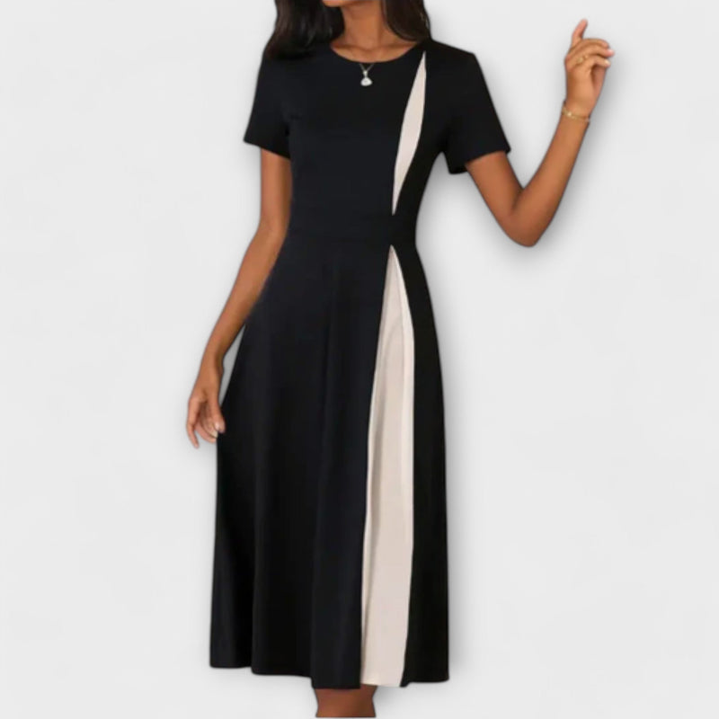 Hanne - Black and white midi dress