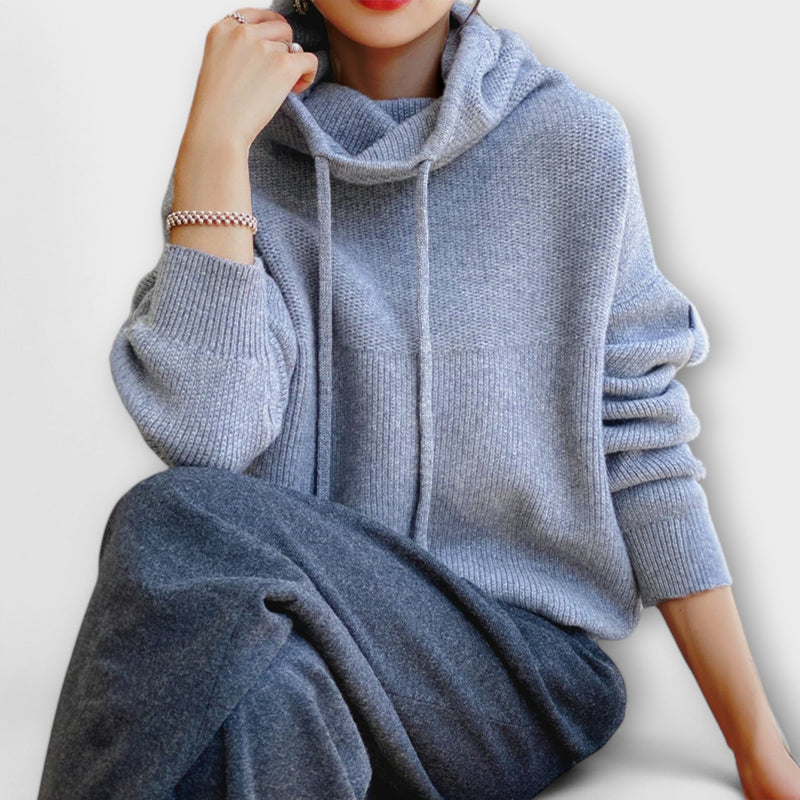 Hannah - Knitted hooded sweatshirt